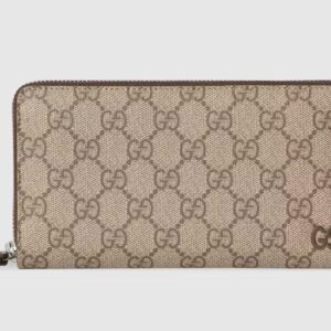Gucci - Brown interior GG zip around wallet